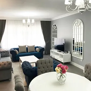 Apartamento My Fabulous Fantastic Historical Center Of, Estambul