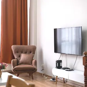 Garden Duplex With Netflix Close To Taksim,bomonti شقة