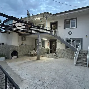 https://happy-house-1.aegeanhotels.net